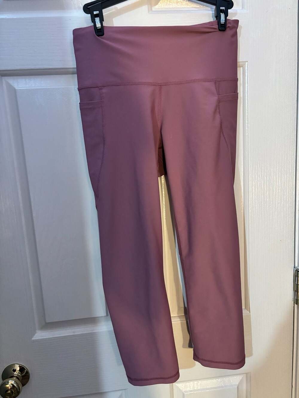Old Navy Active Powersoft High-Rise Leggings with Pockets Size M